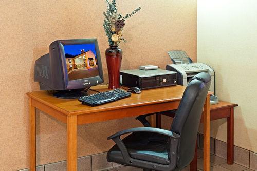 Quality Inn Harlan Съоръжения снимка