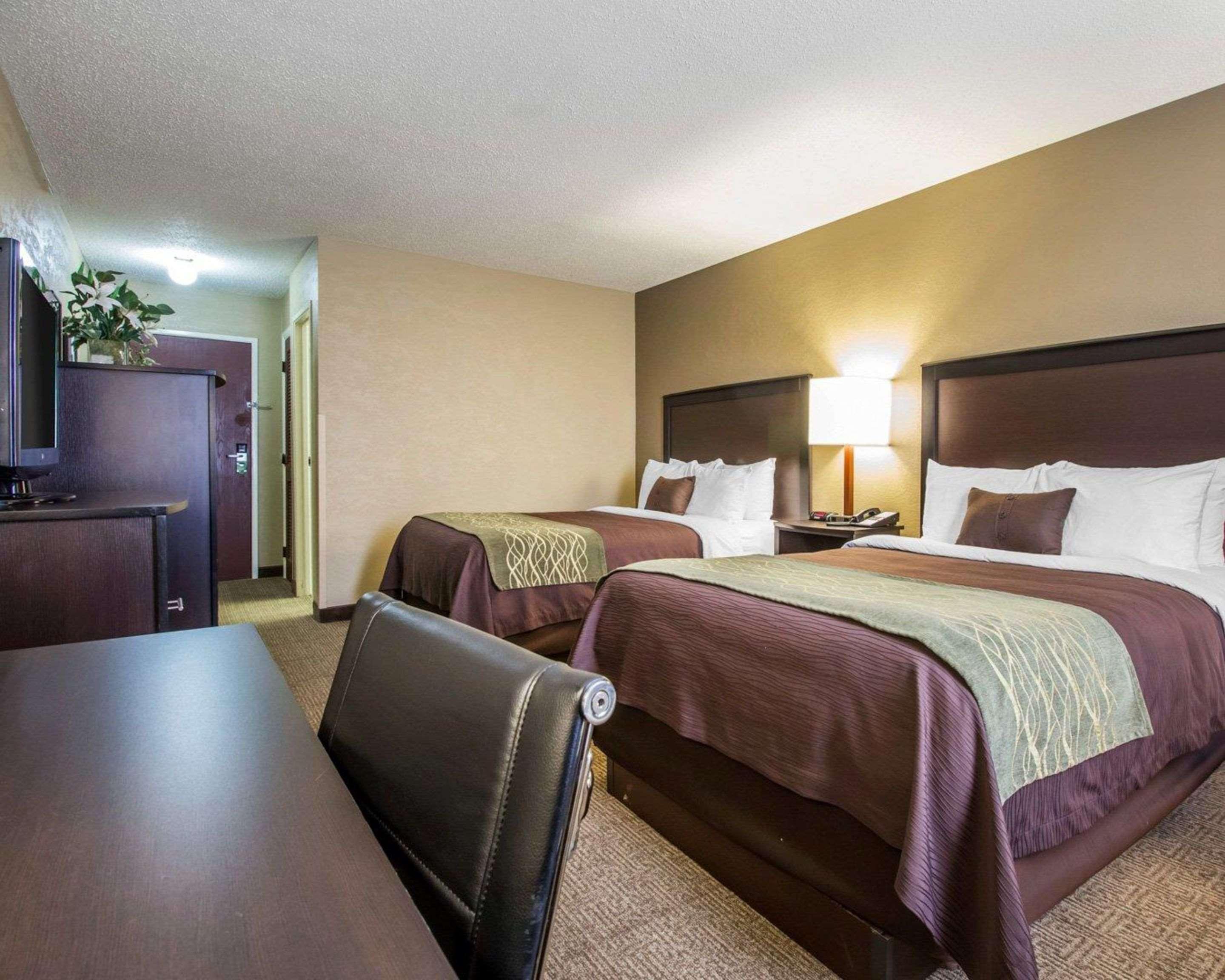 Quality Inn Harlan Екстериор снимка