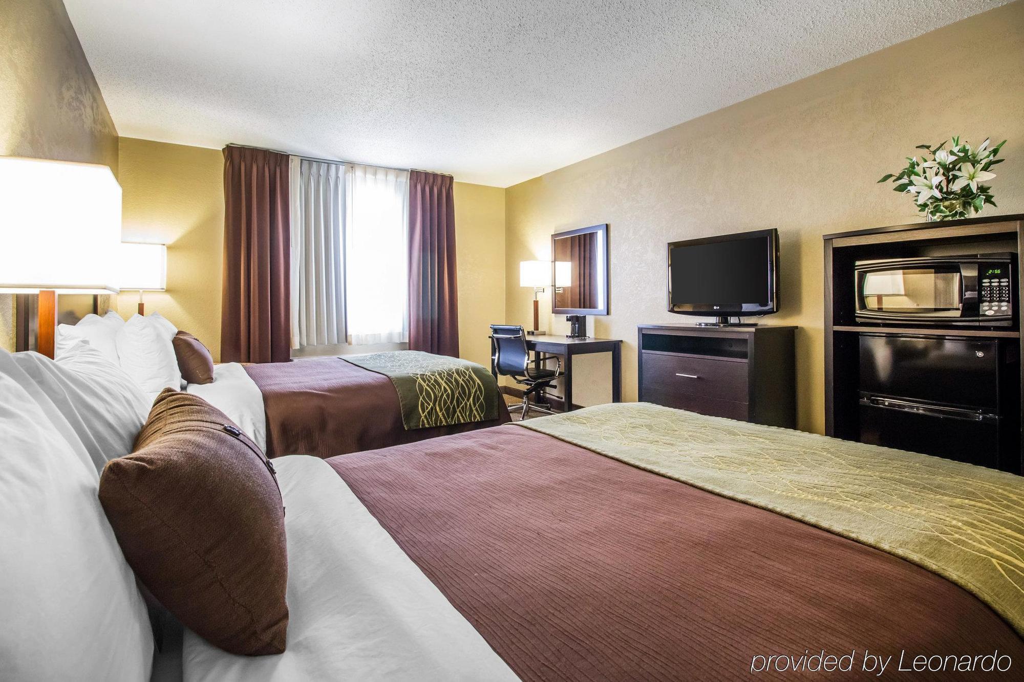 Quality Inn Harlan Екстериор снимка