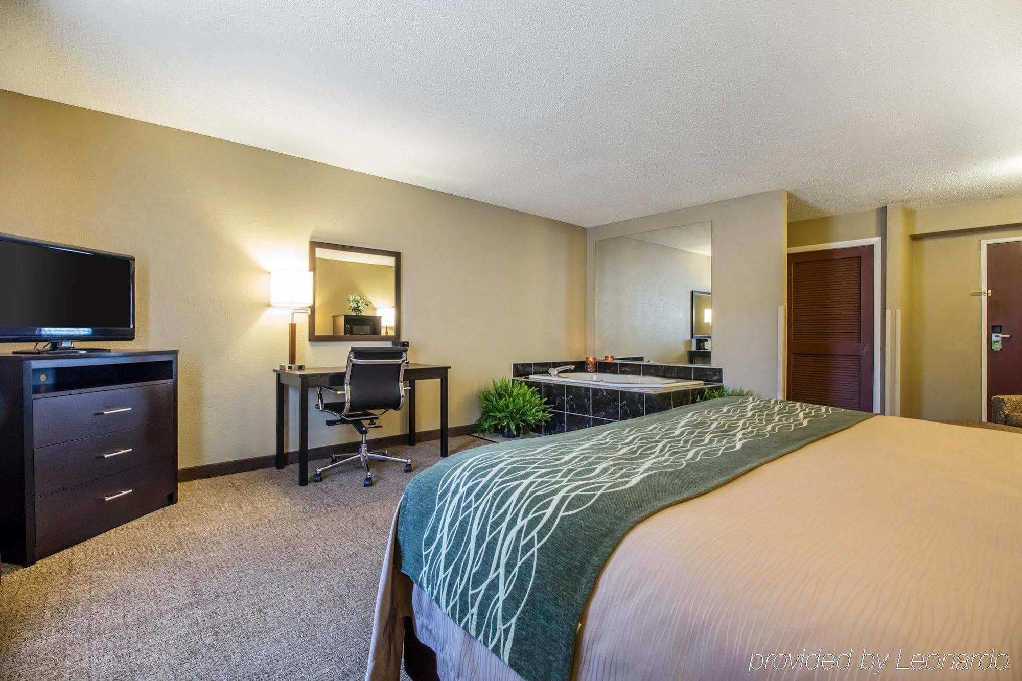 Quality Inn Harlan Екстериор снимка